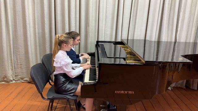 Козловская Кристина и Сотникова Диана К.Хачатурян «Шествие лимона»