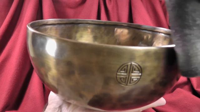 Поющая чаша «Фулл Мун» 24,5 см, До 131 Гц смотреть онлайн