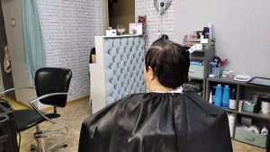 КОРОТКАЯ СТРИЖКА ДЛЯ ПОЛНОЙ ЖЕНЩИНЫ/ Процесс стрижки волос