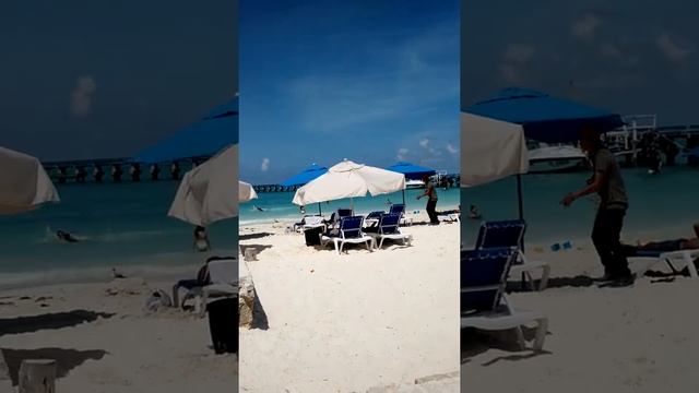 Cancun Playa Caracol.mp4