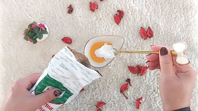 53 Yaşında Ama Bu Kremi Kullandığı İçin 23 Yaşında Kadına Benziyor !!│Güzellik Bakım смотреть онлайн