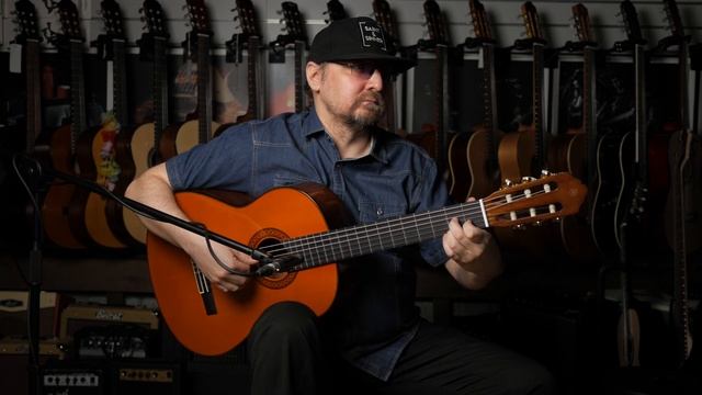 Обзор классической гитары YAMAHA C80 размер 4/4 смотреть онлайн