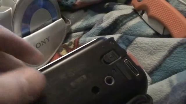 S-Video test on something that might actually benefit from it (DCR-SR200 output) смотреть онлайн