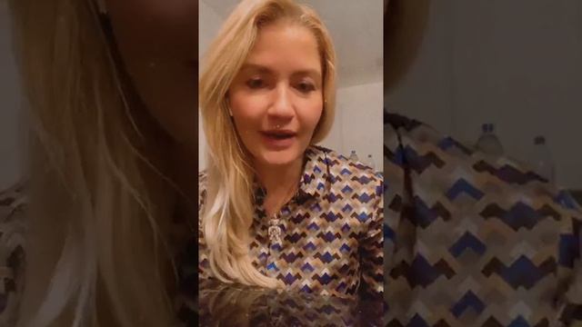 Эфир в inststagram с Анной Лапиной 06.04.2020 г..mp4