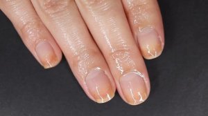 How To Grow Your Nails Long FAST with coconut oil!?￼