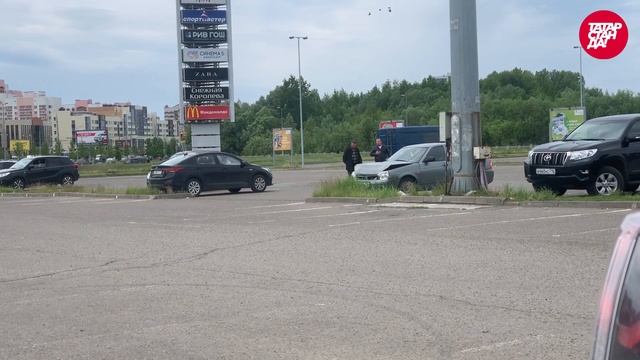 Социальный эксперимент: помогут ли казанские водители дедушке и отвезут ли в больницу бесплатно? смотреть онлайн