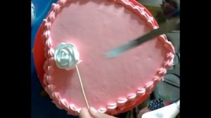 Украшение торта в форме Сердца БЗК