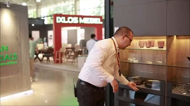 Обзор новых решений Eman Materials и Hettich с выставки Home Show 2022 смотреть онлайн