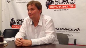 Мастер озвучания Олег Щербинин раскрывает секреты владения голосом и читает Есенина