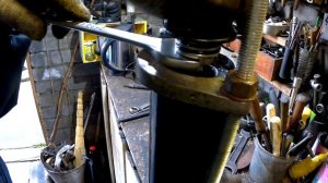 Небольшой ремонт амортизатора туринга Harley-Davidson Road King, ч.1