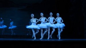 "Лебединое озеро". Кремлевский балет.  Танец маленьких лебедей.