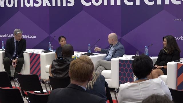 Взгляд молодежи: 5 историй профессионального успеха смотреть онлайн