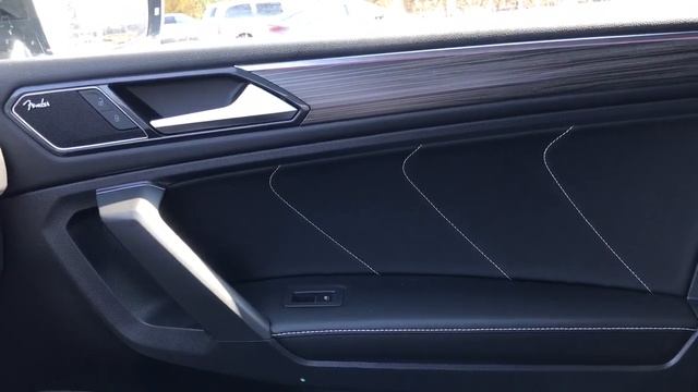 2022 Volkswagen Tiguan Des Plains, Niles, Glenview, Chicago, Elk Grove, IL V5601 смотреть онлайн