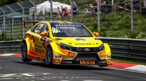 Трибьют гоночным LADA Vesta первого поколения