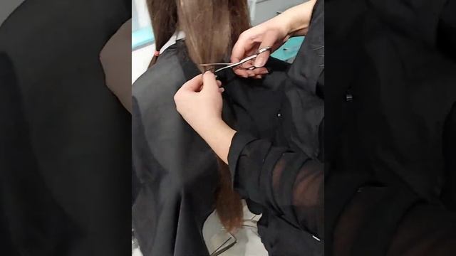 Стрижка волос. Продать волосы. Салон красоты. смотреть онлайн