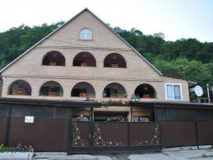 Недорогой отдых в Катковой щели ул. Курганная. Каткова щель частный сектор. «У Симы» гостевой дом