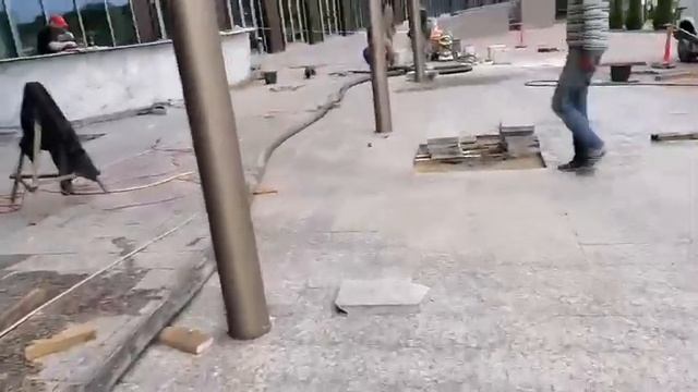 Рекордная длина трассы 160 метров! Работа стационарного бетононасоса в Минске смотреть онлайн