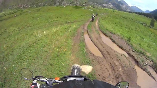 Поездка к водопаду Бурхан-Булак смотреть онлайн