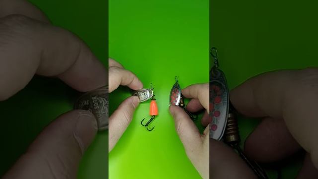 Mepps или Blue Fox? #рыбалка #shorts смотреть онлайн