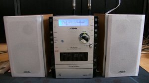 AIWA XR-FA700