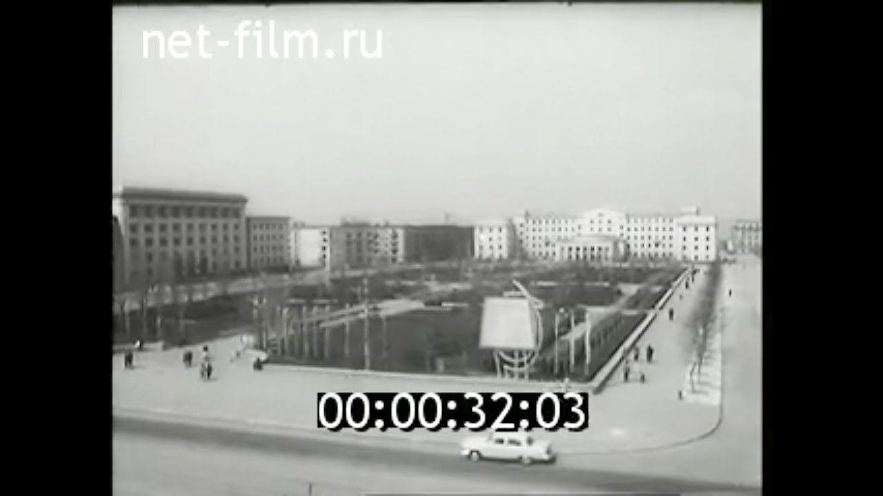 1967г. Луганск. завод тепловозов имени Октябрьской революции. спортзал "Заря".