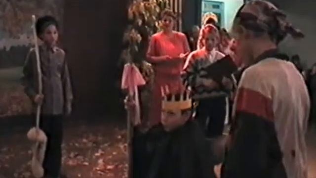 кр уралец дк!!! осенний бал 1995 смотреть онлайн