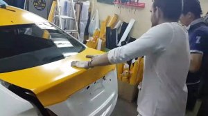 Оклейка желтой пленкой такси  ×Moscow ×