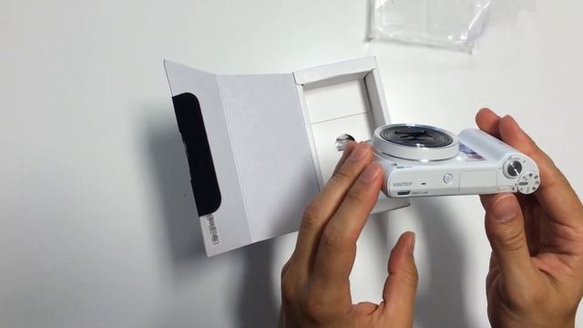 Samsung WB250F Camera unboxing смотреть онлайн