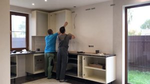 Большая П-ОБРАЗНАЯ кухня. СБОРКА КУХНИ ЗА 2 ДНЯ! Столешница с еврозапилом. DIY