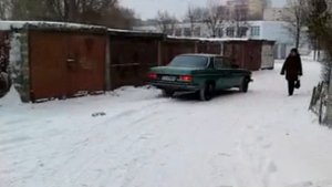 Mercedes-Benz W123 Coupe  3