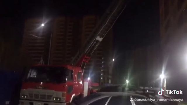 Поздравление на пожарной машине! смотреть онлайн