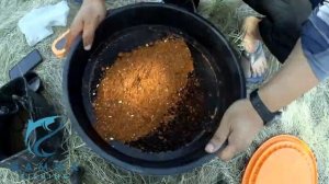 Добавление краски в прикормку