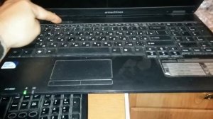 Emachines E728 не включается