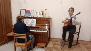 Марина Теленкова МАУДО "ДМШ √1" г. Вологды. В. Гаврилин " Каприччио "              "Виват, Россия".