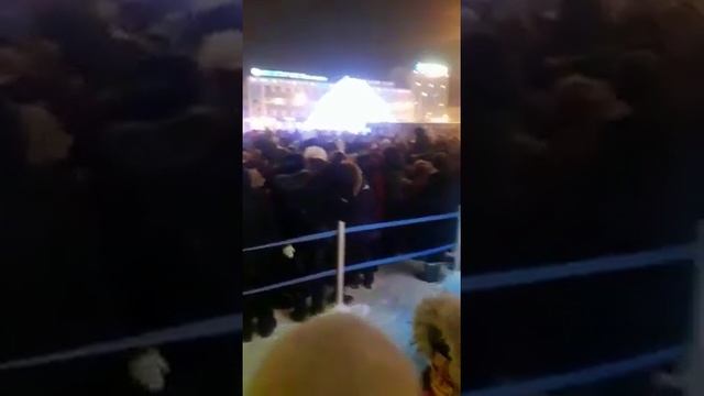 Зажжение елки в Якутске смотреть онлайн