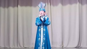 Калмыцкая народная песня "Эджин дун" ( песня о матери)- исполняет Иджилина Улузганова.