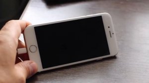 iPhone не включается и не реагирует на кнопки. Что делать?