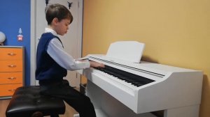 Артемий Габец - Р.Шуман "Весёлый крестьянин, возвращающийся с работы"