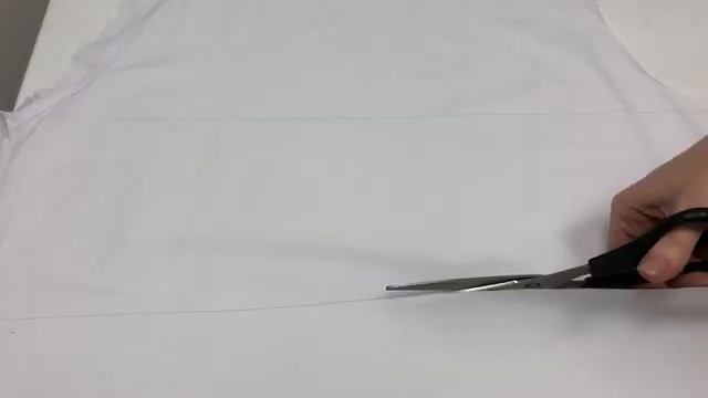 Детский костюм врача или Доктора Айболита из белой рубашки своими руками