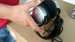 Распаковка Philips SHP2500