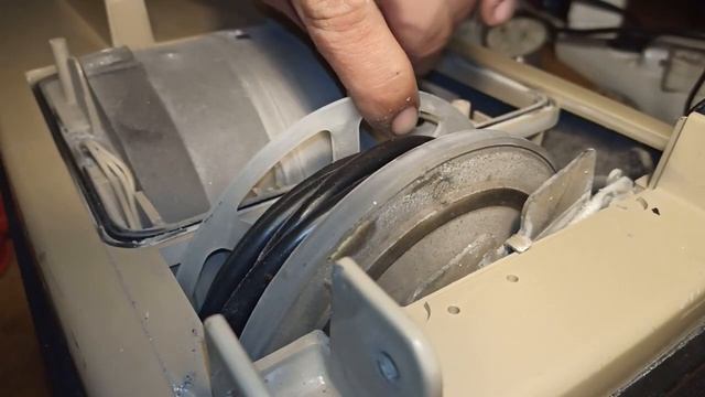 Пороховтягувач КМЕТ 1000 Электрон ч.1.2. розборка пилососа