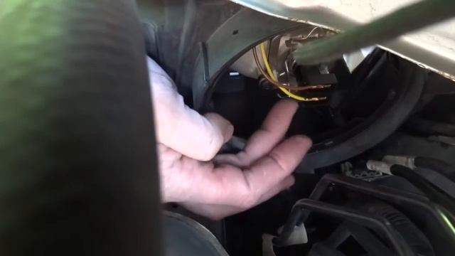 Honda Civic 2006-11 MK8 Gen 8 headlight headlamp bulb replacement смотреть онлайн