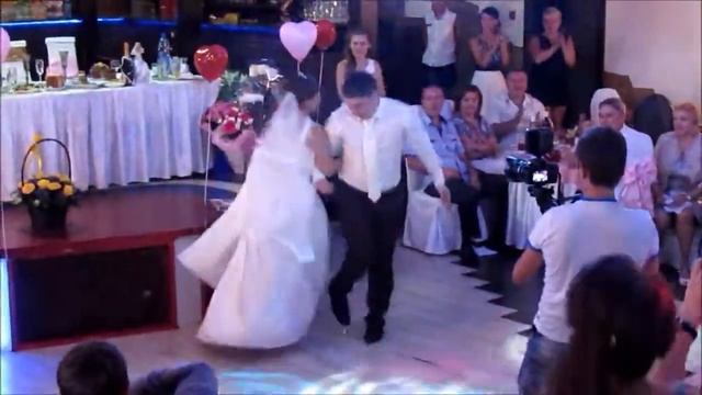 Первый свадебный танец Николая и Александры смотреть онлайн