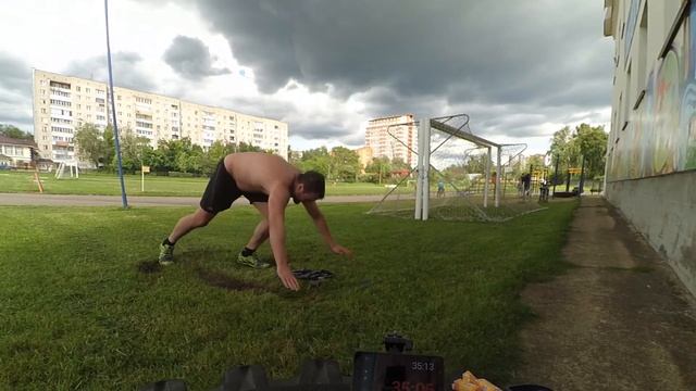 550 Бёрпи - Bear Race Burpee Challenge смотреть онлайн