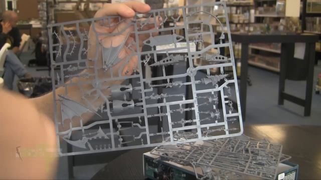 Sprue Review - Dark Eldar Ravager смотреть онлайн