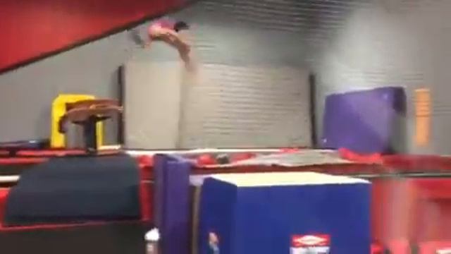 Double pike смотреть онлайн