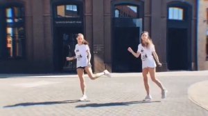 Шаффл! Крутой современный танец! Shuffle dance! Девушки танцуют