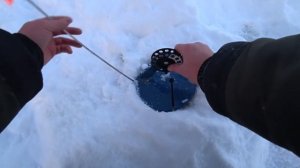 Щука на жерлицы по новый год. Как ловить щуку на жерлицы. Зимняя рыбалка на жерлицы