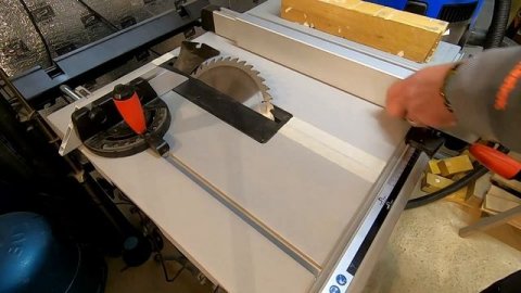 Scie sous table et sécurité