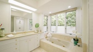 Coastal Island Retreat - Tracy Allen - Coldwell Banker Realty - Hawaii Real Estate